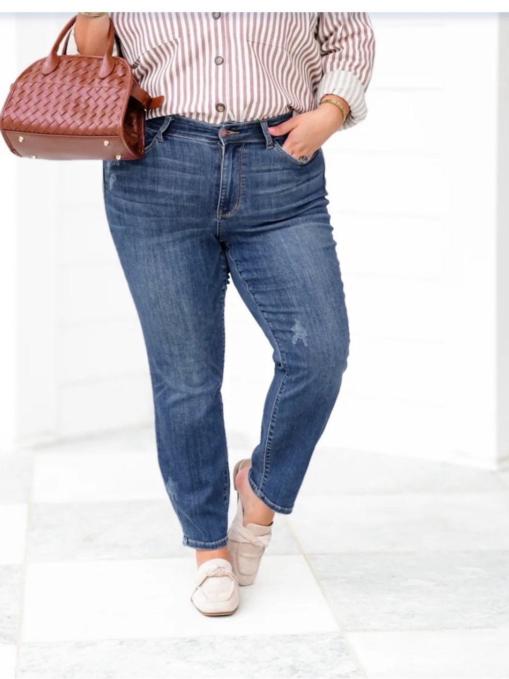Judy Blue Meant to Be Mid Rise Dark Wash Relaxed Fit Jeans 20W